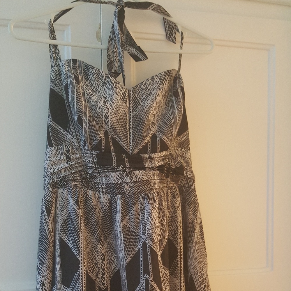 Guess black and white pattern dress